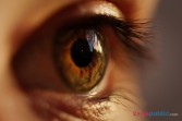 Bahaya Scan Retina Mata Seperti World App di Balik Imbalan Besar