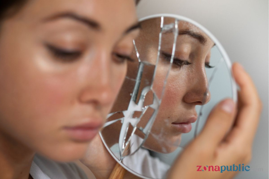 Mirror Treatment Itu Apa? Fenomena Gaul yang Lagi Hits