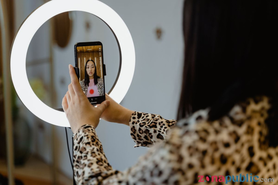 Cara Mendapatkan Uang dari Tiktok dengan Upload Video FYP